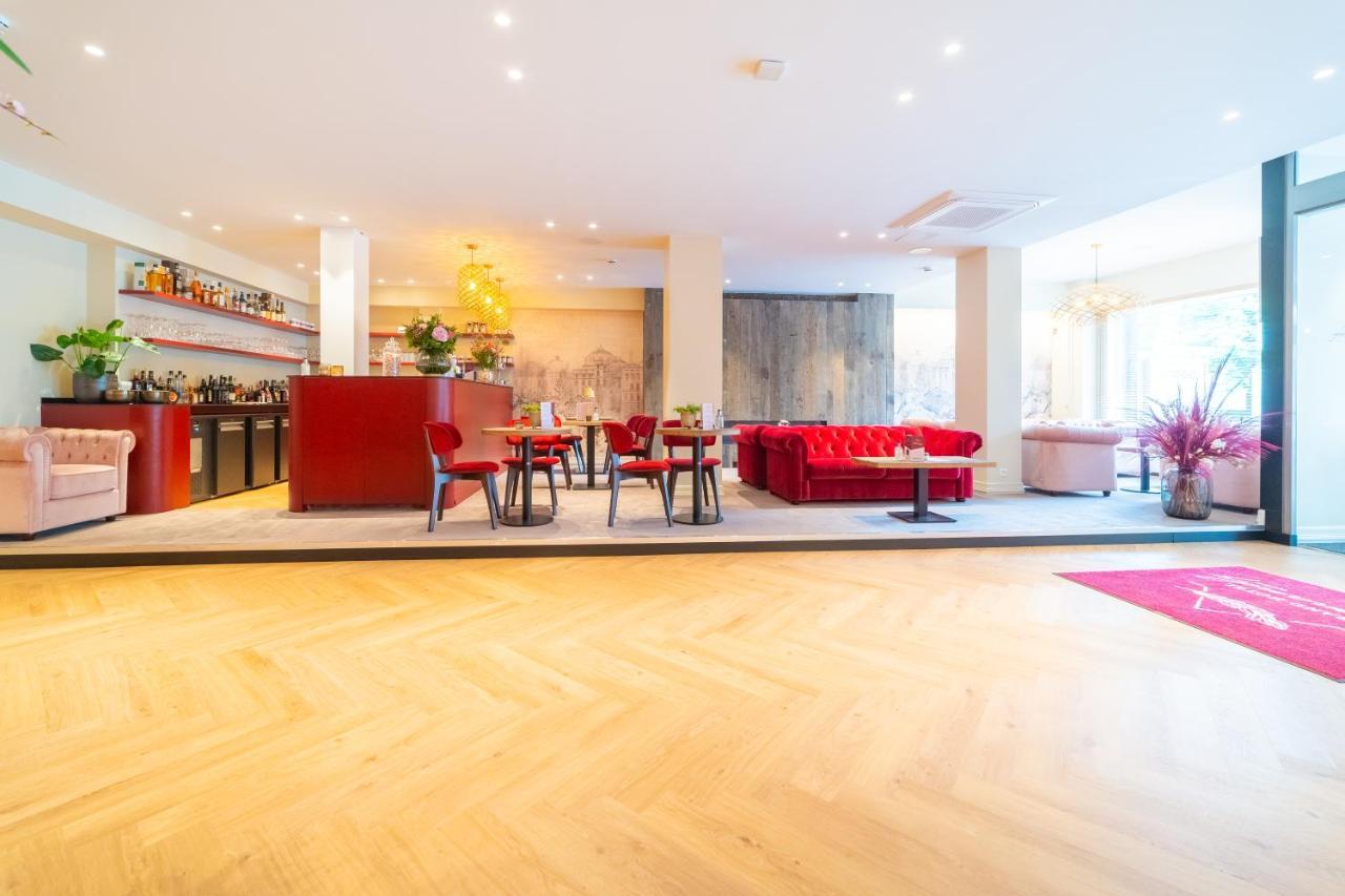 Hotel Floris