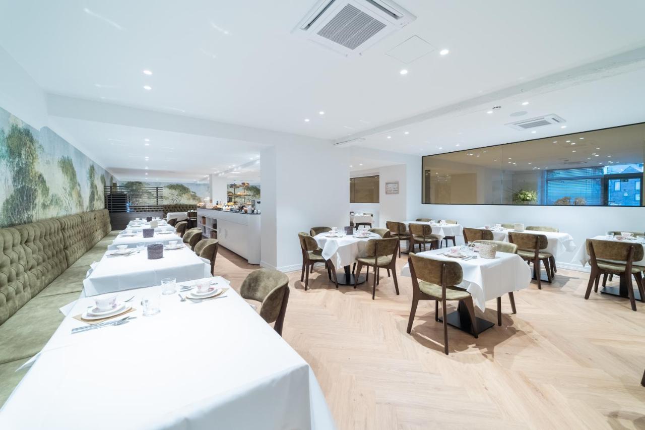 Floris Hotel